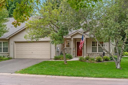 27765 Woodland Drive, Chisago City, MN 55013