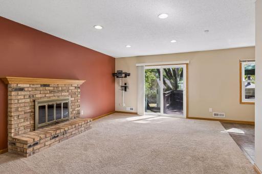 7817 73rd Street S, Cottage Grove, MN 55016