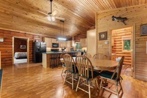18158 Willow Road, Altura, MN 55910