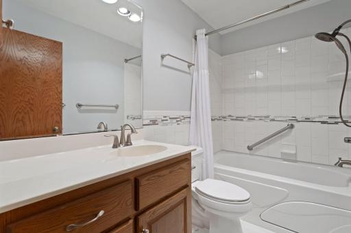 265 Candlestick Circle, Annandale, MN 55302