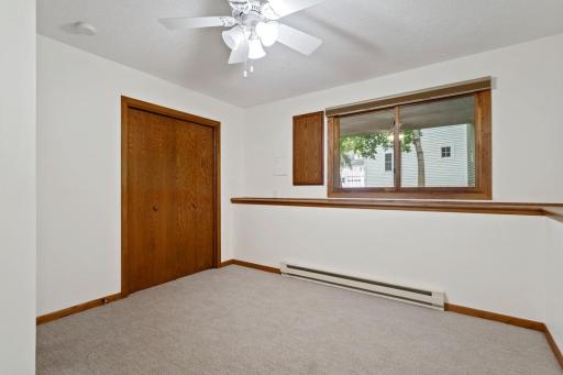 265 Candlestick Circle, Annandale, MN 55302