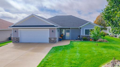 1621 19th Avenue NW, Willmar, MN 56201