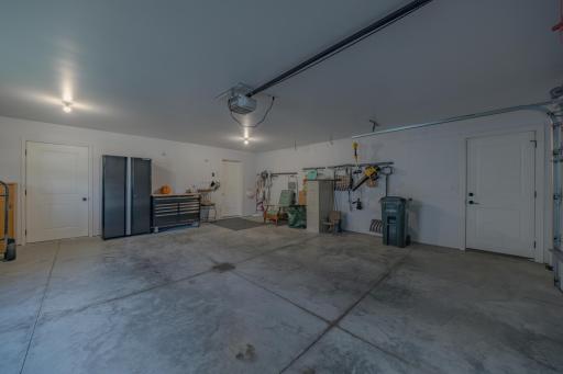 1621 19th Avenue NW, Willmar, MN 56201