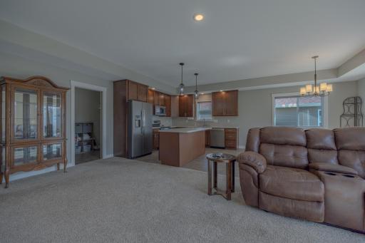 1621 19th Avenue NW, Willmar, MN 56201