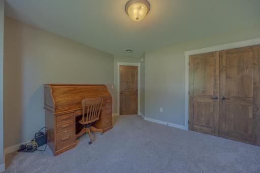 1621 19th Avenue NW, Willmar, MN 56201