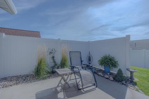 1621 19th Avenue NW, Willmar, MN 56201