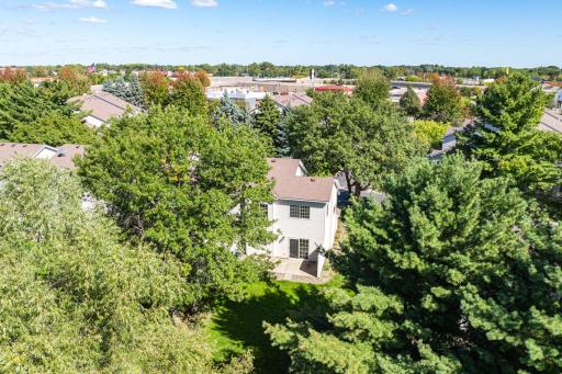 Great location close to food, entertainment, and major commuting routes!