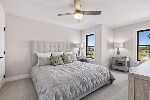 9210 Avienda Way - Spacecrafting - 0038.jpg