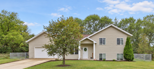 110 Ironwood Avenue W, Pillager, MN 56473