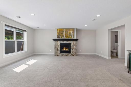 7400 Agate Trail, Inver Grove Heights, MN 55077