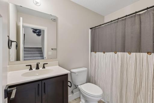 7400 Agate Trail, Inver Grove Heights, MN 55077