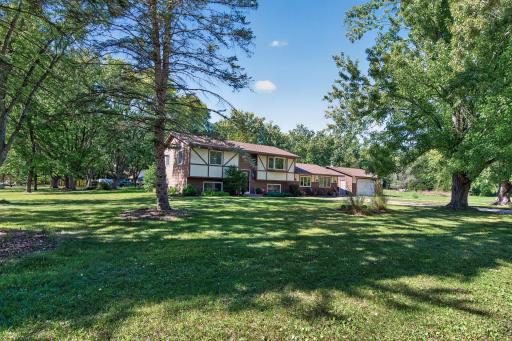 7381 Leonard Avenue, Lino Lakes, MN 55014