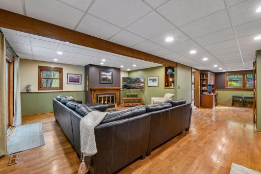 7646 Carnelian Lane, Eden Prairie, MN 55346