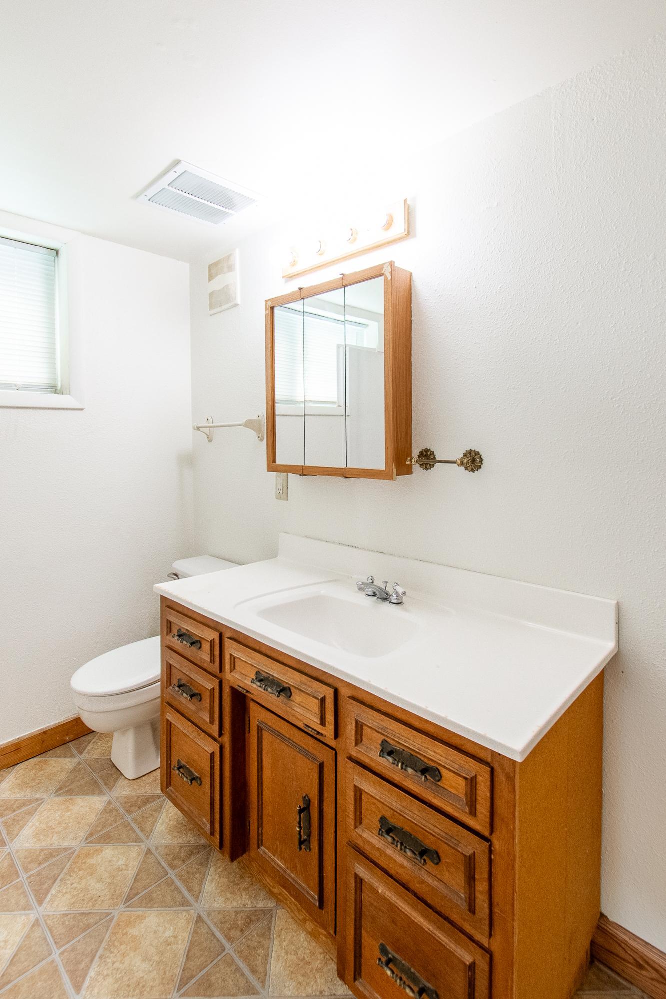 Unit 2 Bathroom