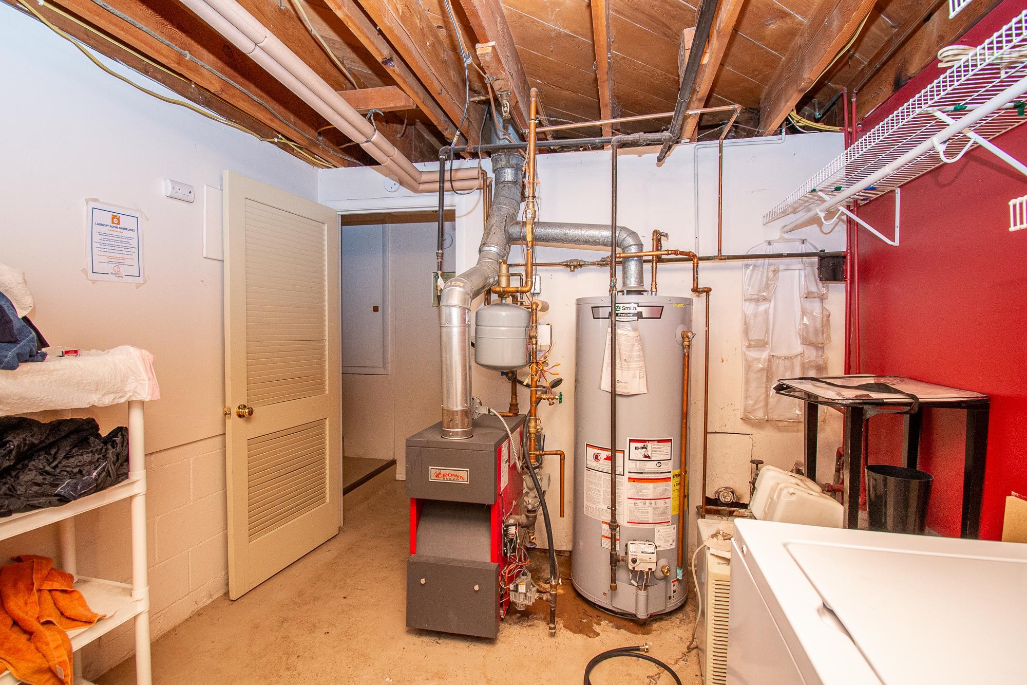 Laundry Room/Utility Room