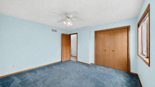 1320 N Garden Street, Lake City, MN 55041