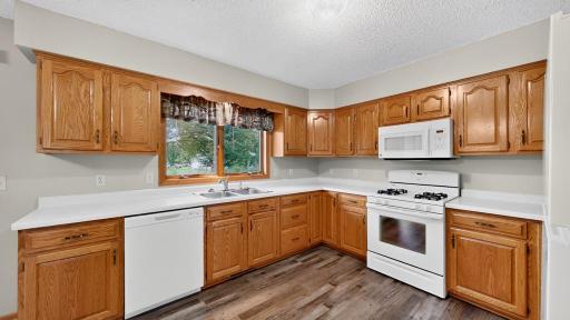 1320 N Garden Street, Lake City, MN 55041