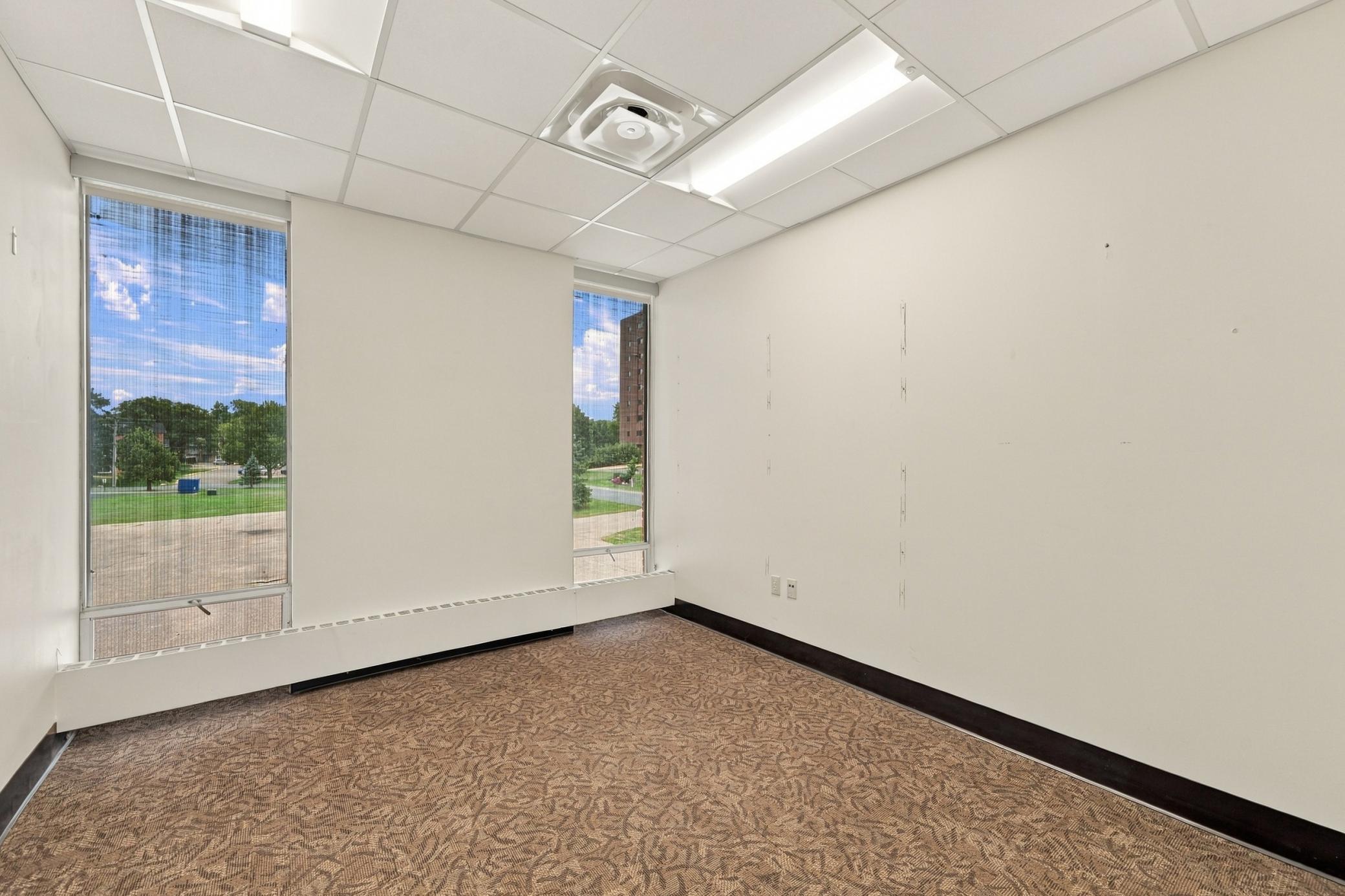 16_6311_wayzata_blvd_0016.jpg