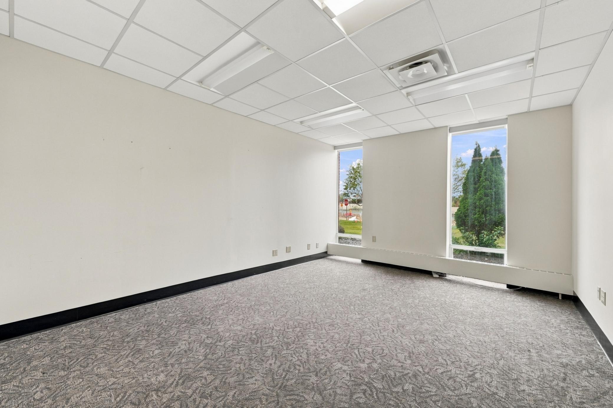 10_6311_wayzata_blvd_0010.jpg