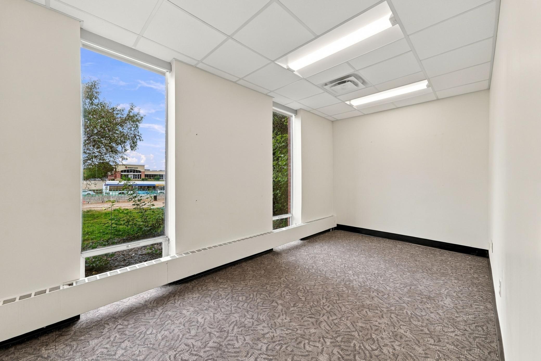25_6311_wayzata_blvd_0025.jpg