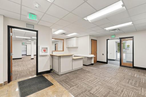 6311 Wayzata Boulevard, Saint Louis Park, MN 55416