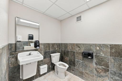 6311 Wayzata Boulevard, Saint Louis Park, MN 55416