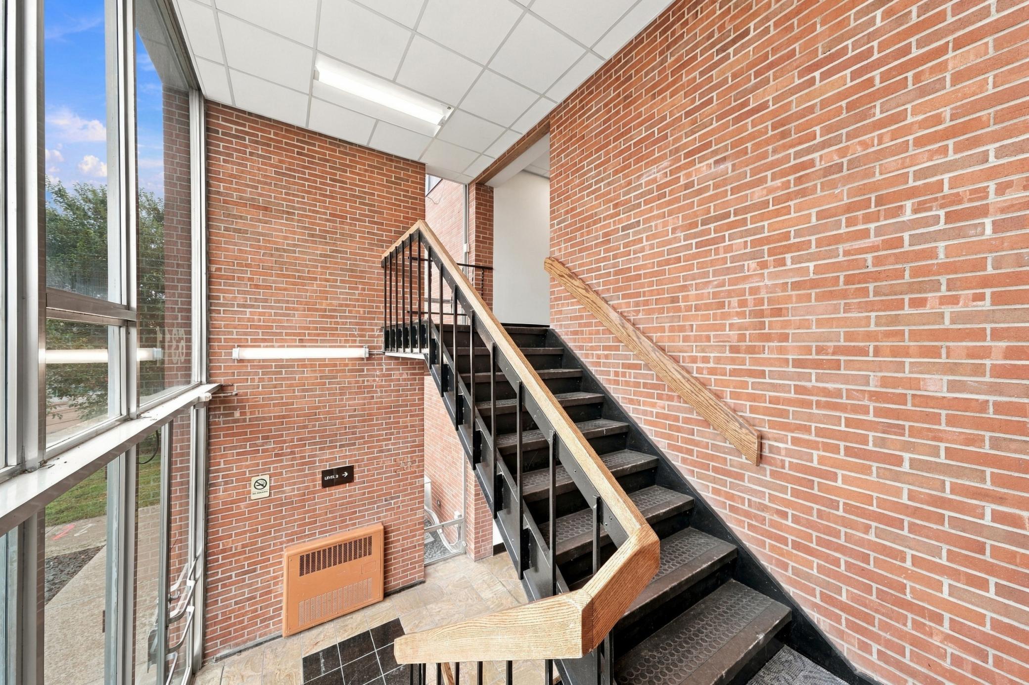 7_6311_wayzata_blvd_0007.jpg