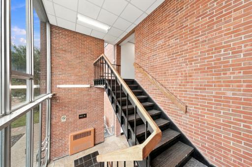 6311 Wayzata Boulevard, Saint Louis Park, MN 55416