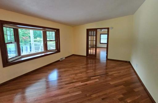 324 W 7th Street, Litchfield, MN 55355