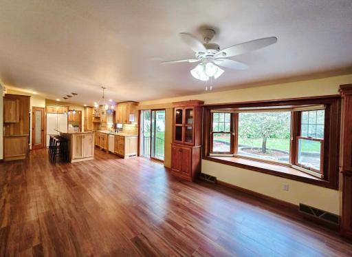 324 W 7th Street, Litchfield, MN 55355
