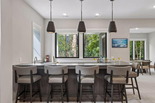 109 Minnetonka Avenue S, Wayzata, MN 55391
