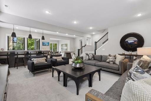 109 Minnetonka Avenue S, Wayzata, MN 55391
