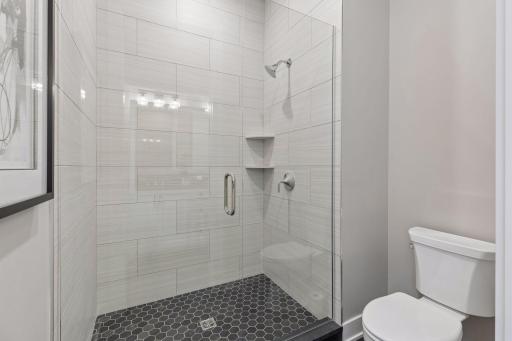 109 Minnetonka Avenue S, Wayzata, MN 55391