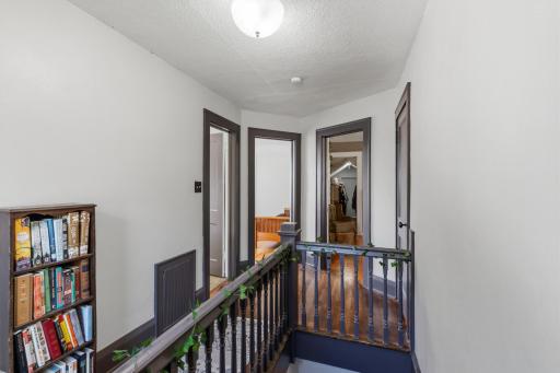 1329 Beech Street, Saint Paul, MN 55106