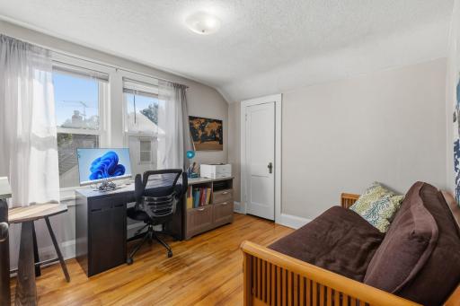 1329 Beech Street, Saint Paul, MN 55106