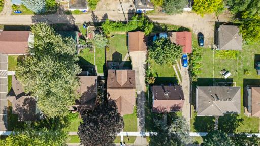 1329 Beech Street, Saint Paul, MN 55106