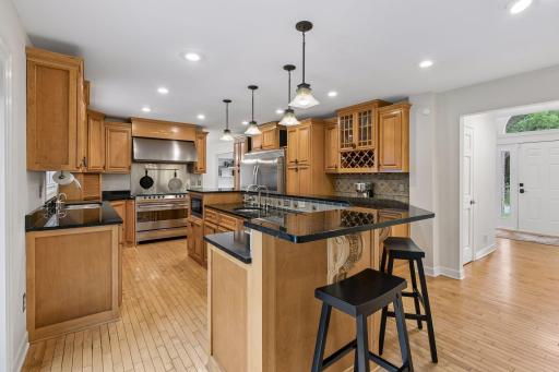17725 Layton Path, Lakeville, MN 55044