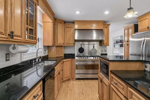 17725 Layton Path, Lakeville, MN 55044
