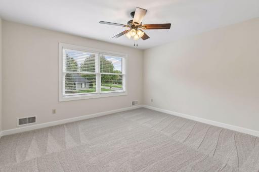 17725 Layton Path, Lakeville, MN 55044