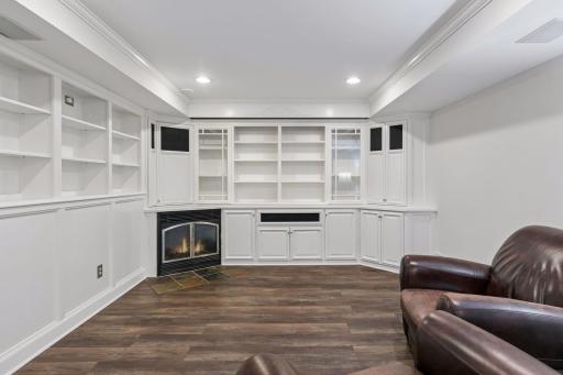Raise the big screen and display all your favorite things in the beautiful buil-ins