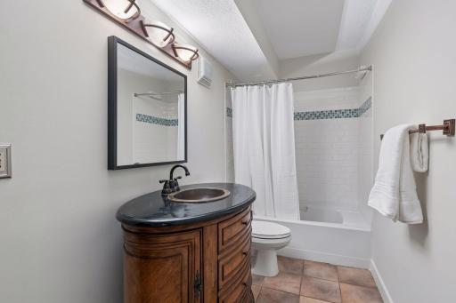 17725 Layton Path, Lakeville, MN 55044