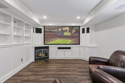 Enjoy your favorite movie and game day on the big screen in the lower level Family Room