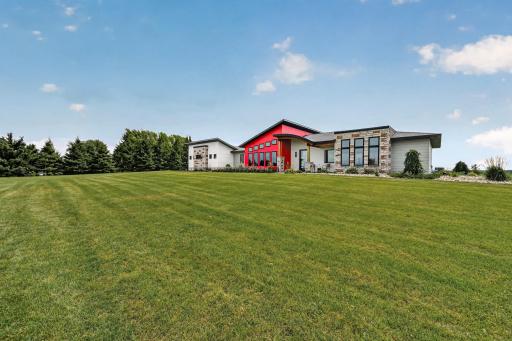 3735 Simpson Road SE, Rochester, MN 55904