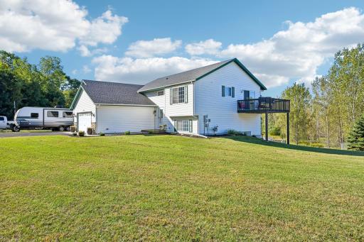 2-web-or-mls-414 Roosevelt Dr-S2309-002.jpg