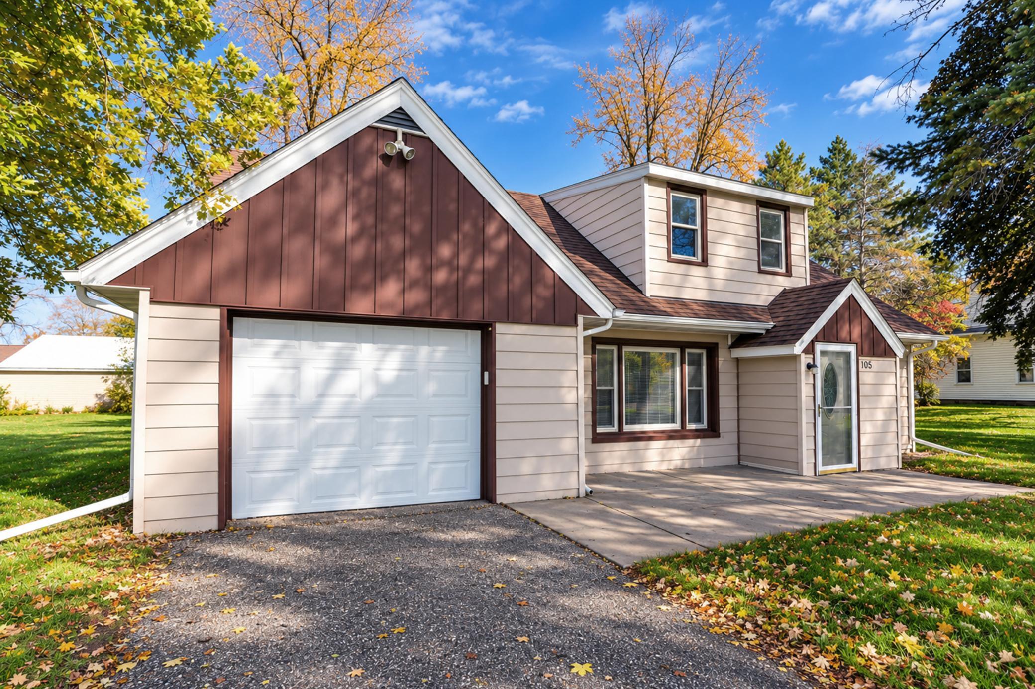 Property photo for 105 Amsterdam Avenue W, Hollandale, MN 56045