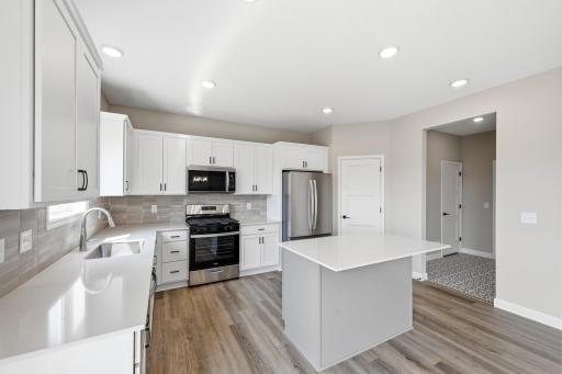 22-831 Walnut Grove Lane [3269723]- 022.jpg