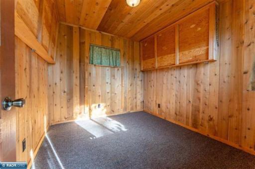 3226 Phillips Road, Cook, MN 55723