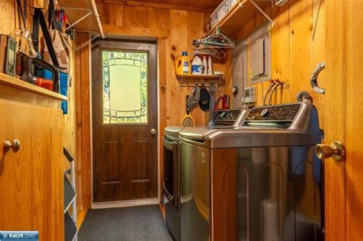 3226 Phillips Road, Cook, MN 55723