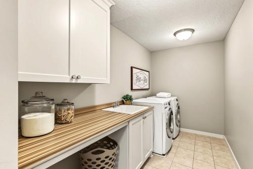 5660 Archer Lane N, Plymouth, MN 55446
