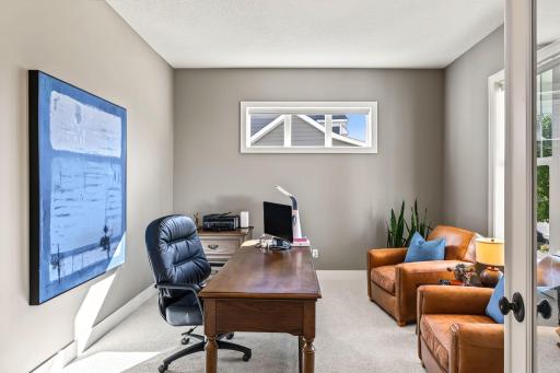 5660 Archer Lane N, Plymouth, MN 55446